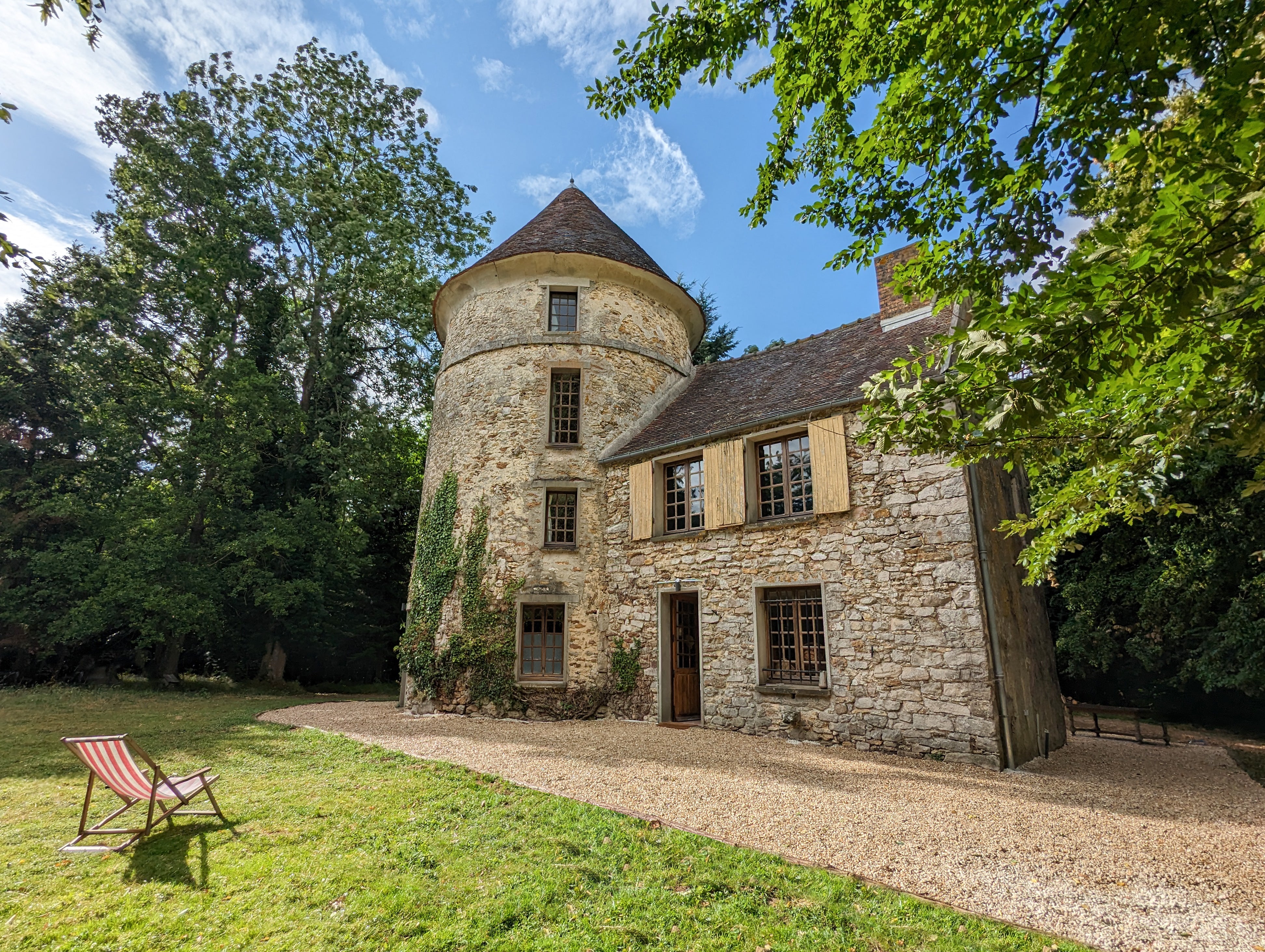 Bastide Forestière aux Portes de Paris