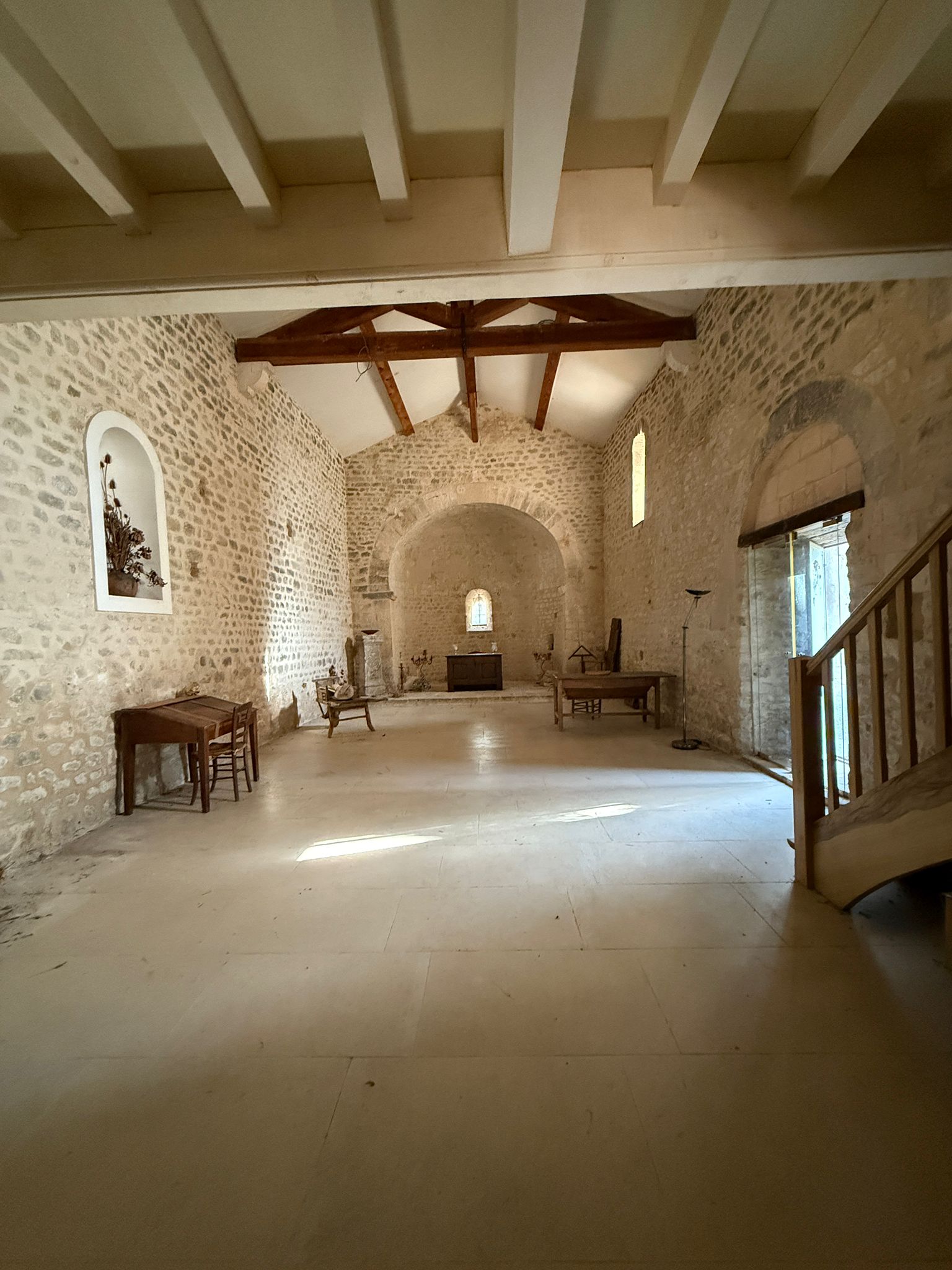 Chapelle du XIIᵉ siècle & Prieuré à une heure de Marseille