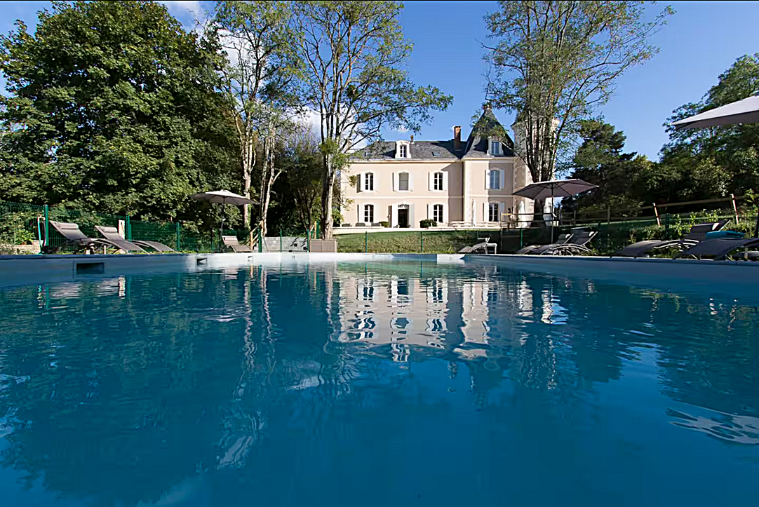 Château situé à proximité de Périgueux