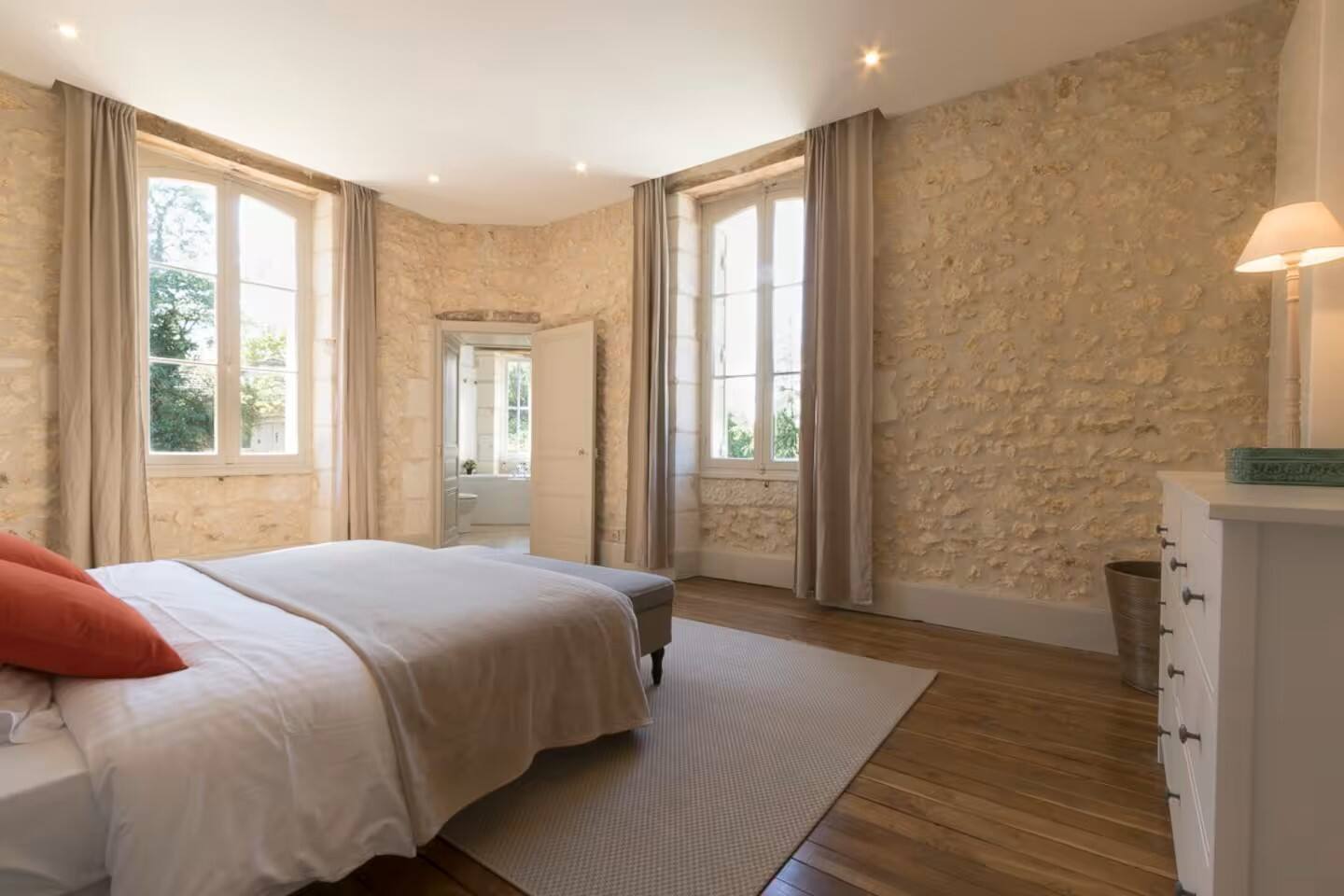 Château situé à proximité de Périgueux